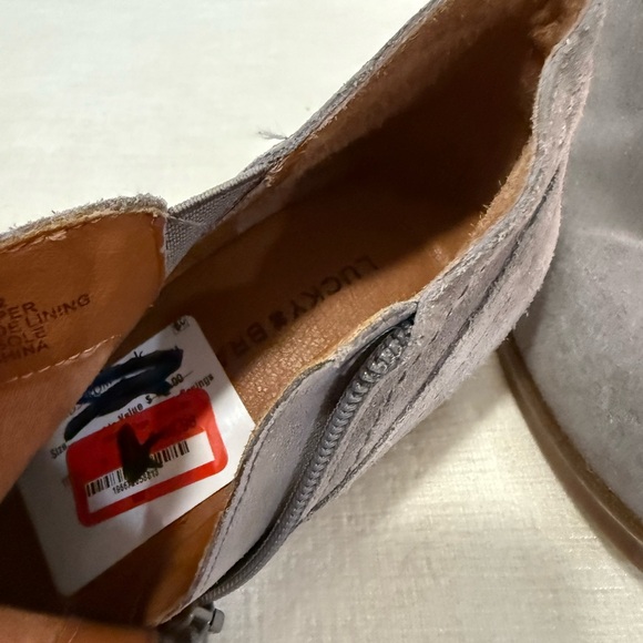 Lucky brand Fionan suede Titanium colored heeled booties size 7 - Picture 7 of 9